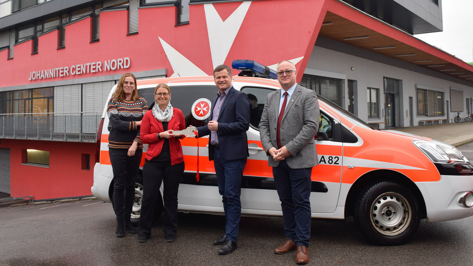 Schlüsselübergabe durch den FSW an die Johanniter