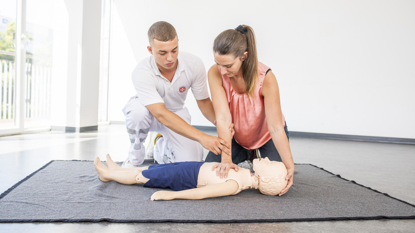 Johanniter: Erste Hilfe am Kind