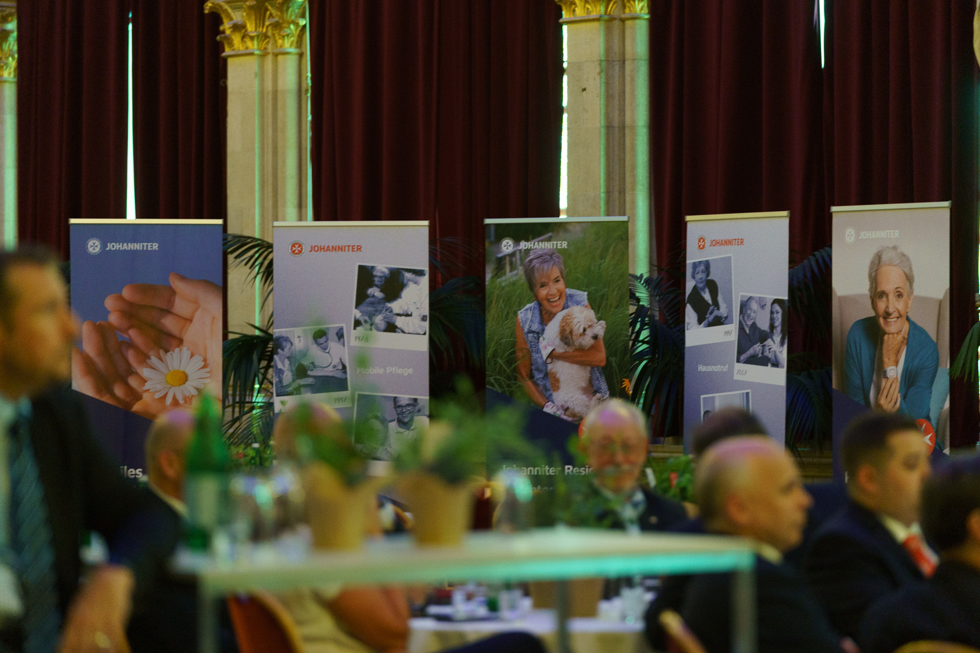 Roll ups der Johanniter 