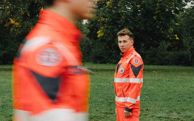 Johanniter - Wir erwarten -            Wir bieten