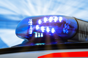 Ein Blaulicht am Rettungswagen