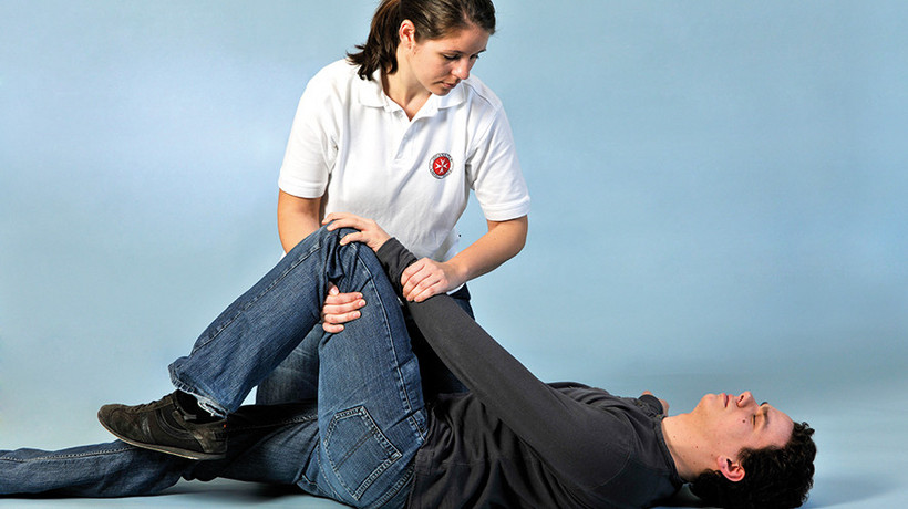 Johanniter: Stabile Seitenlage